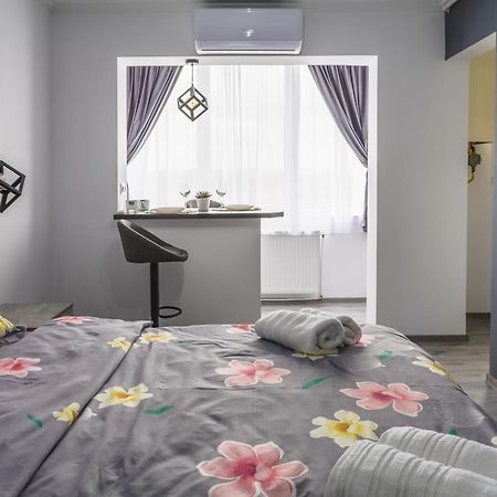 Garsoniera Anca Apartment Турда Екстериор снимка