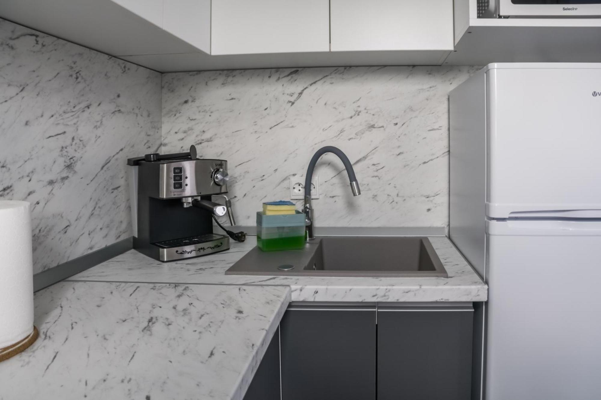 Garsoniera Anca Apartment Турда Екстериор снимка