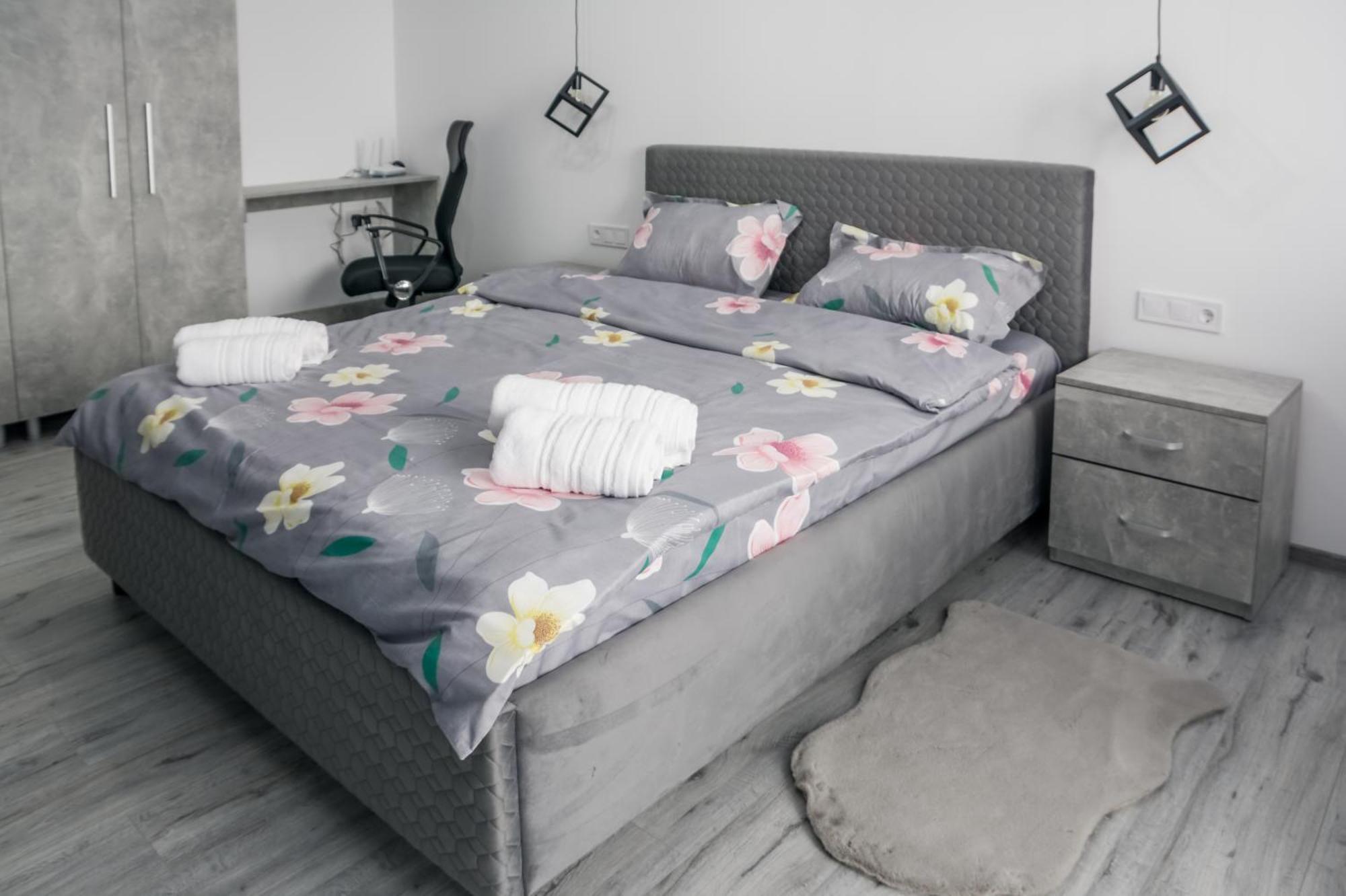 Garsoniera Anca Apartment Турда Екстериор снимка