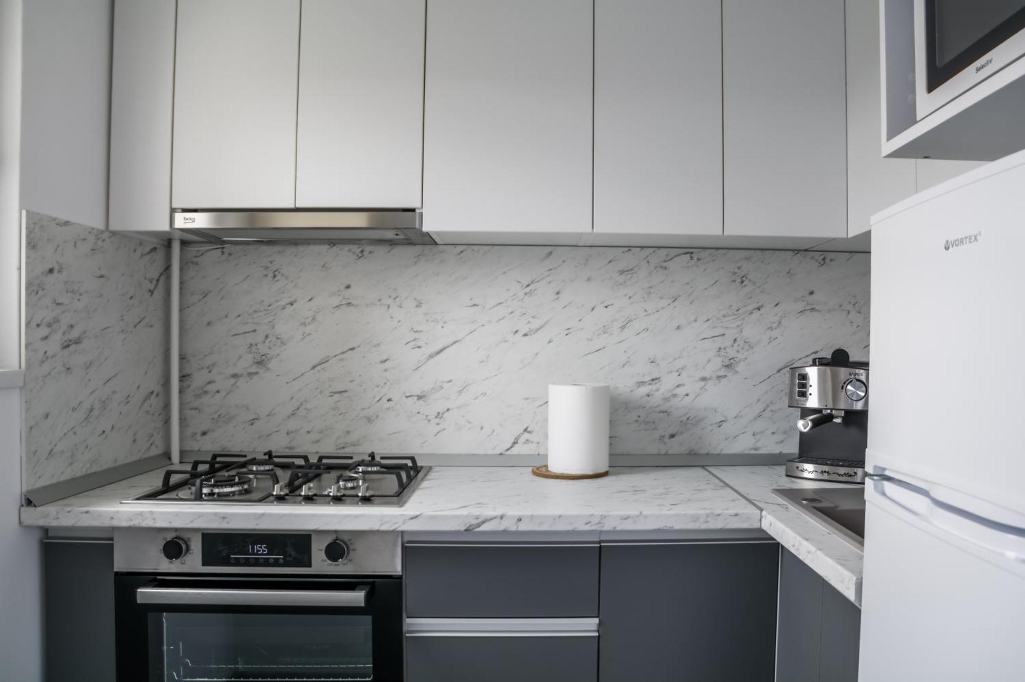 Garsoniera Anca Apartment Турда Екстериор снимка