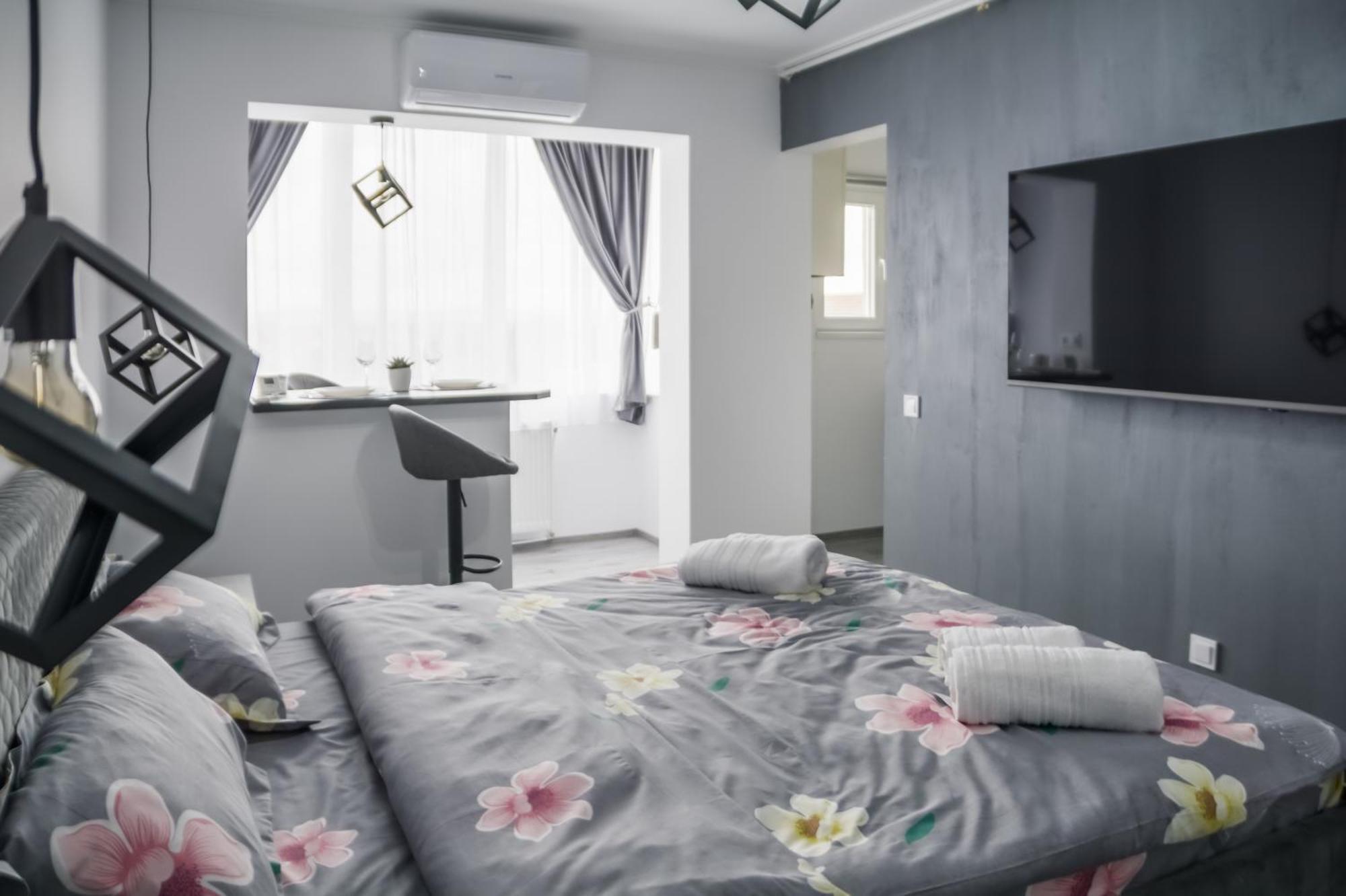Garsoniera Anca Apartment Турда Екстериор снимка
